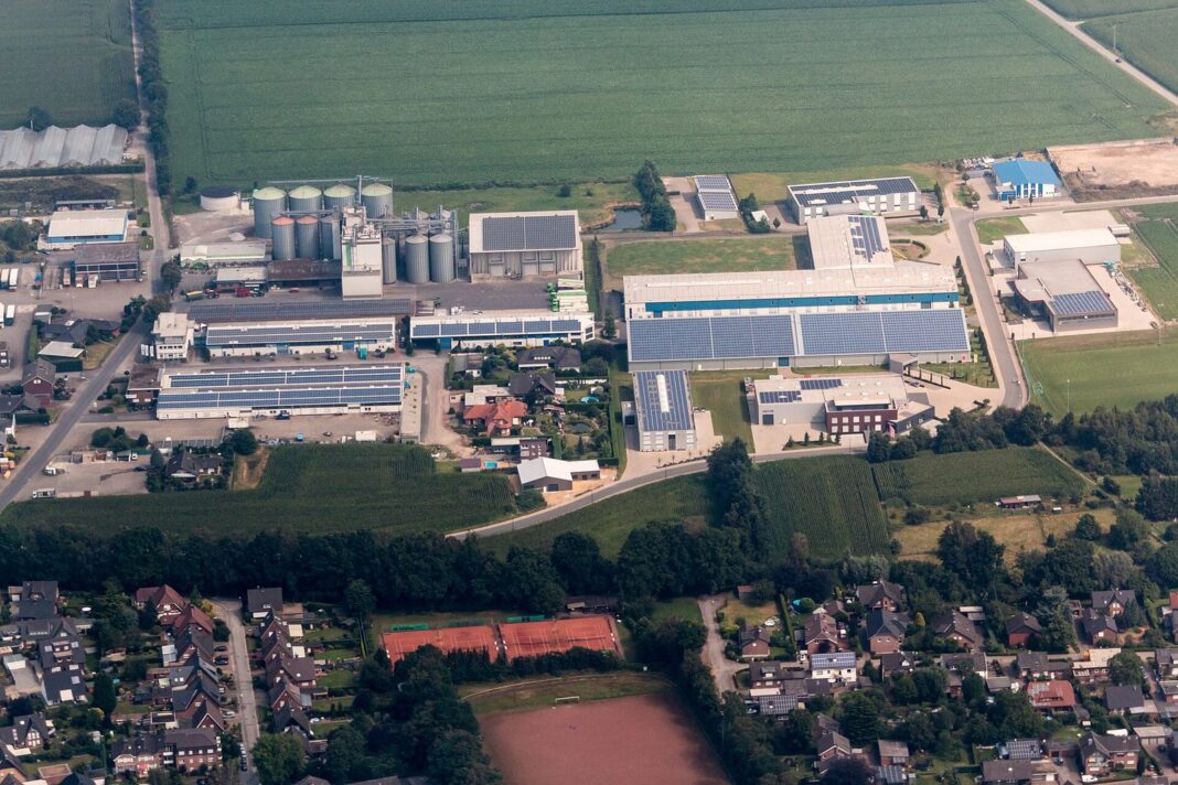 Hamminkeln, Dingden, Gewerbegebiet -- 2014 -- 2051