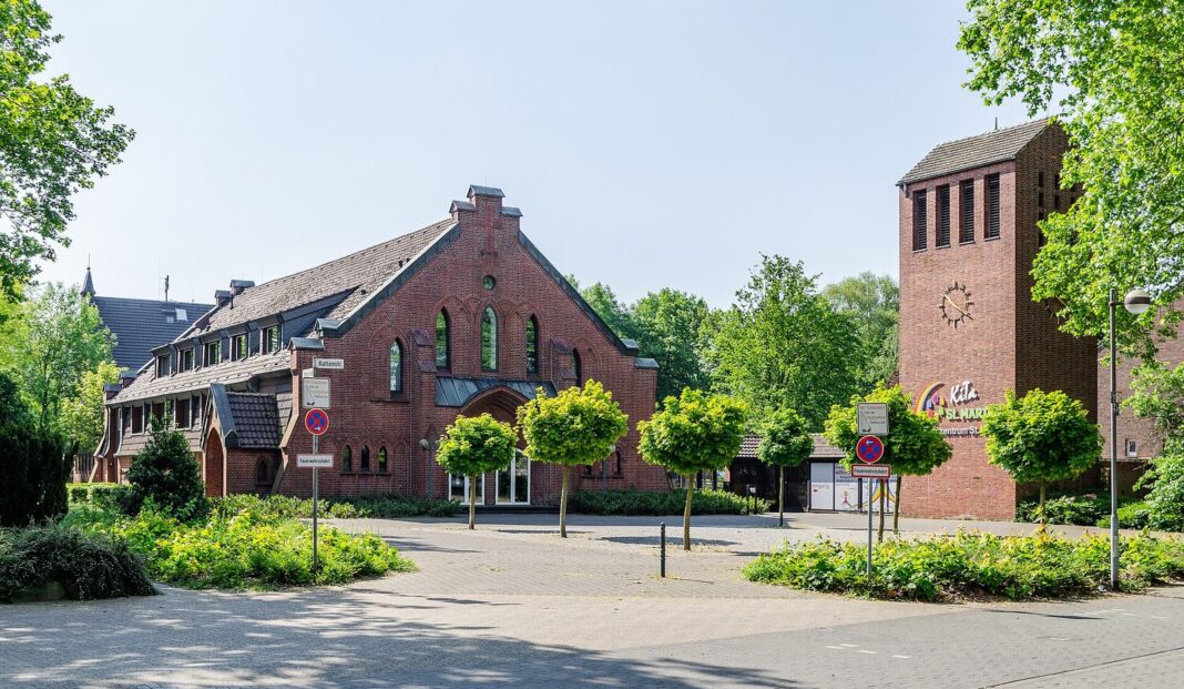 Kamp-Lintfort, St. Marien, 2020-05 CN